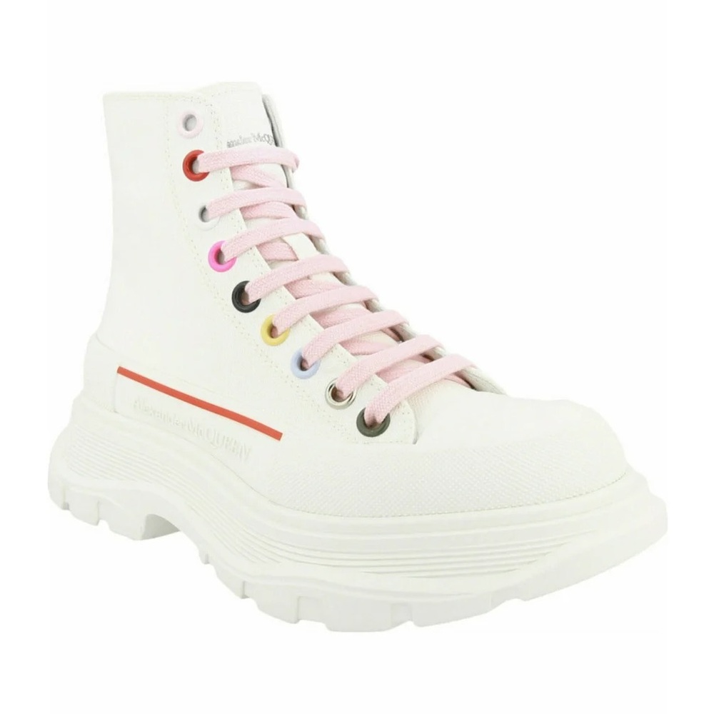 Alexander McQueen Tread Slick Lace-Up Boots